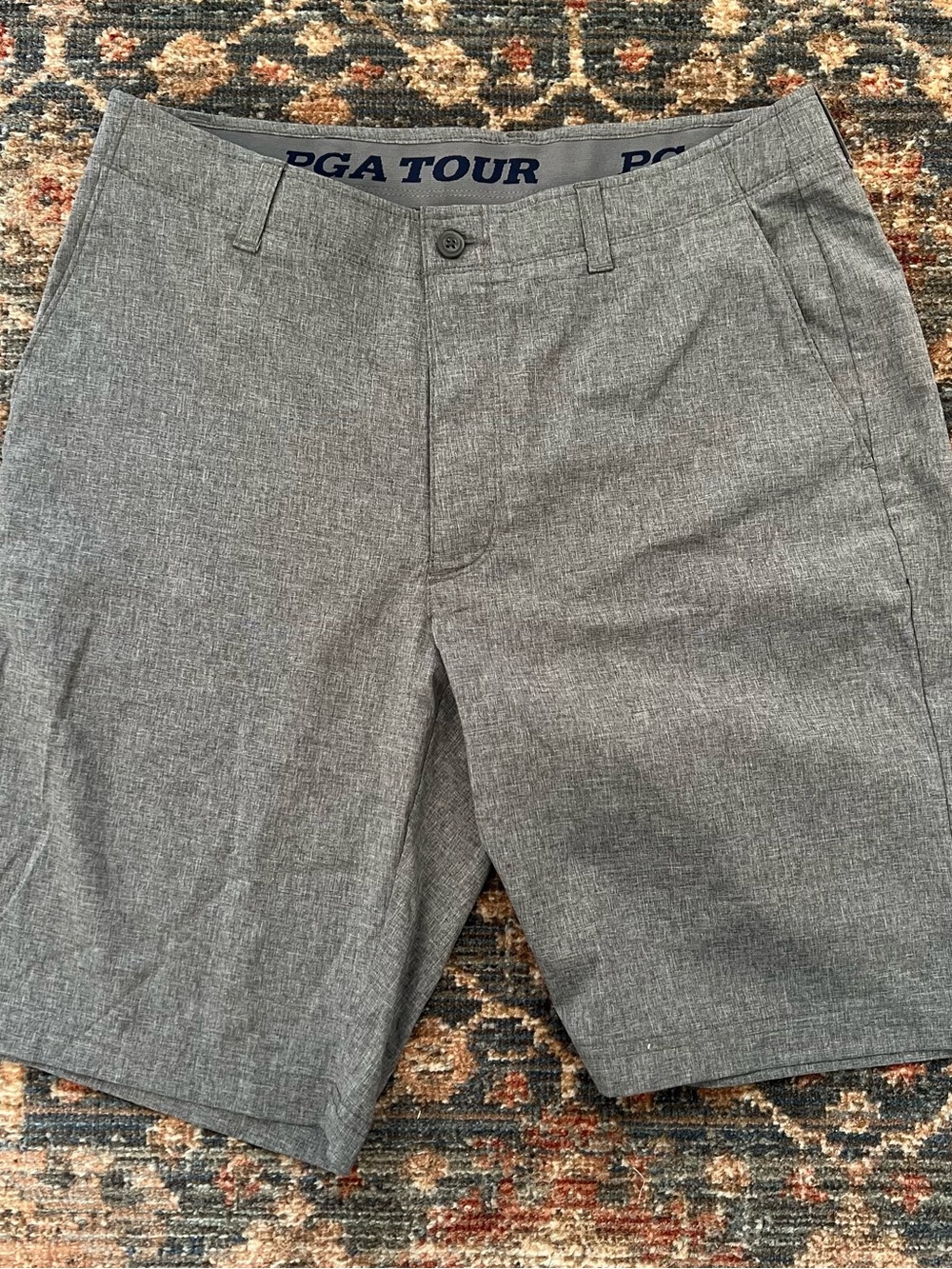 PGA TOUR Men's Heather Gray Flat-Front Performance Shorts